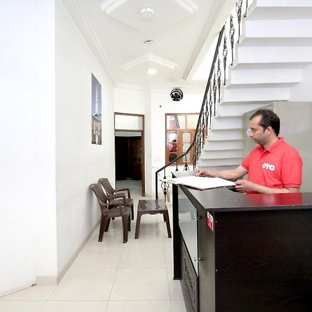 Oyo 8105 Royale Guest House Ludhiana Dış mekan fotoğraf
