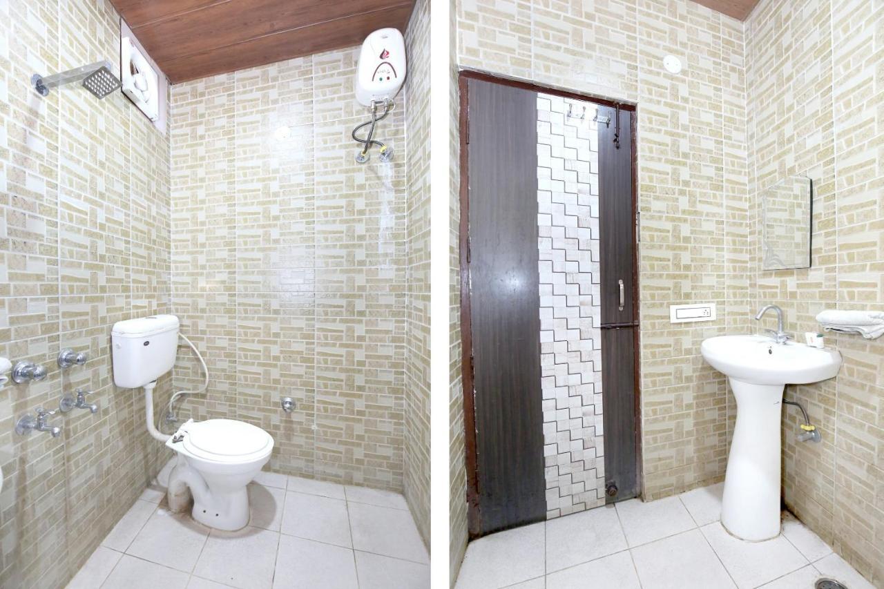 Oyo 8105 Royale Guest House Ludhiana Dış mekan fotoğraf